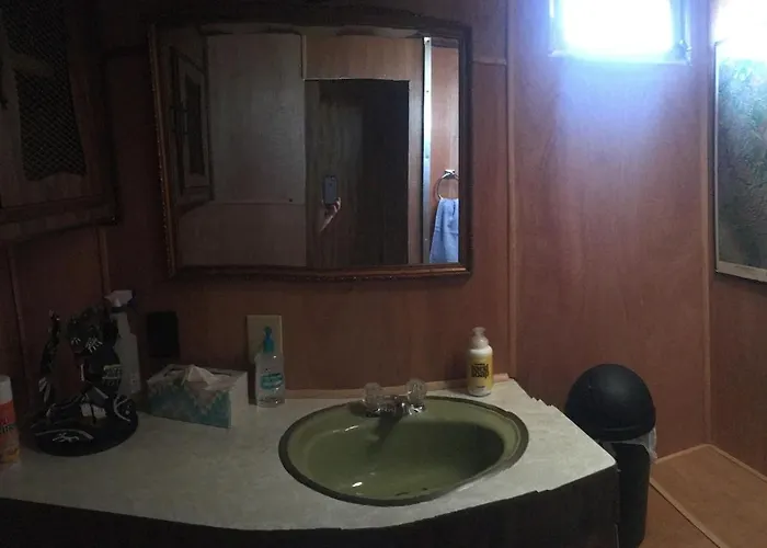 Ferienhaus Stargazer, Ac, Heat, Free Firewood, Ice Cream, Bottled Water And Smores Williams